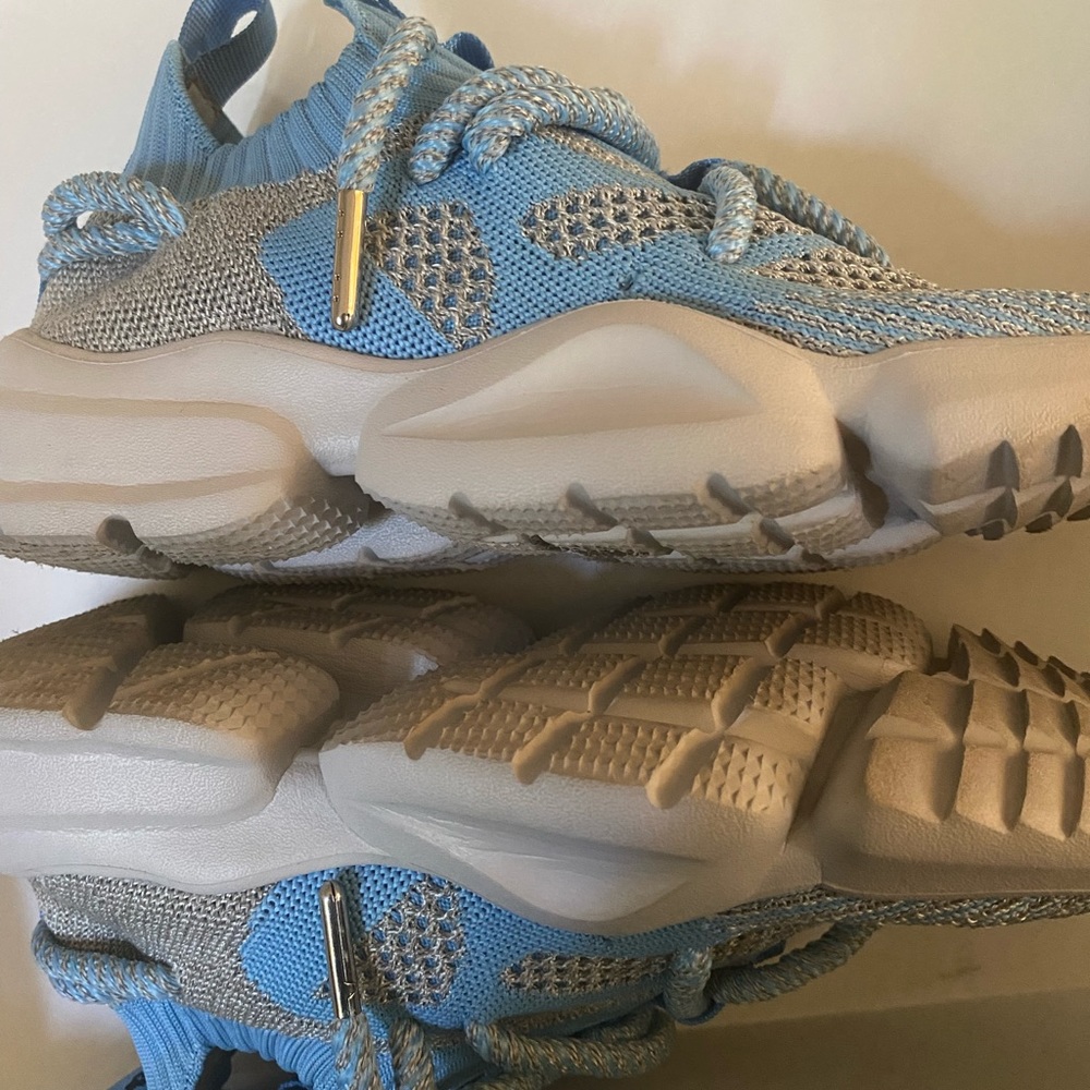 Sia collective size 4.5 carolina nights